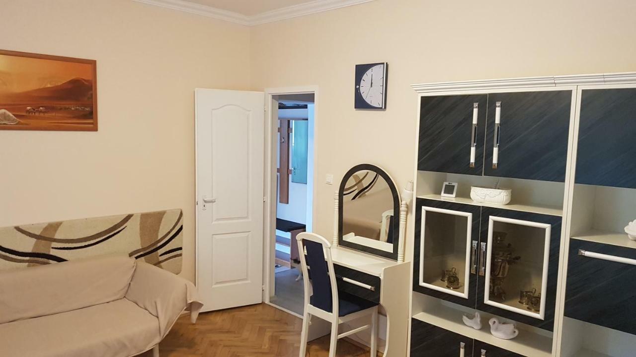 Tini Apartman Балатонфюред Екстер'єр фото